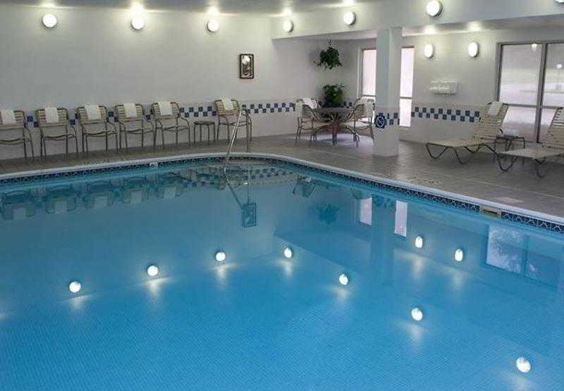 Fairfield Inn & Suites Fort Worth University Drive Bagian luar foto